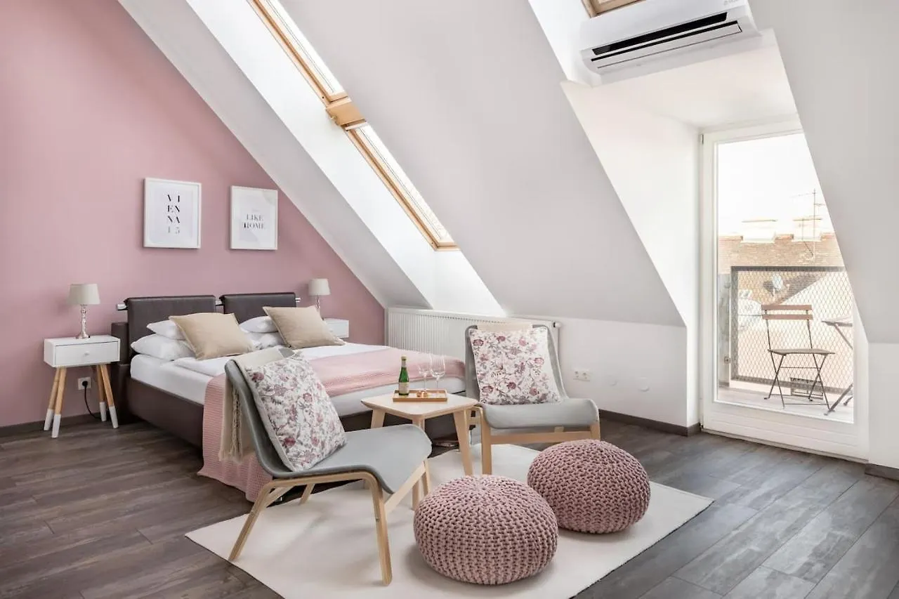 Vienna 15 Design Apartment אוסטריה
